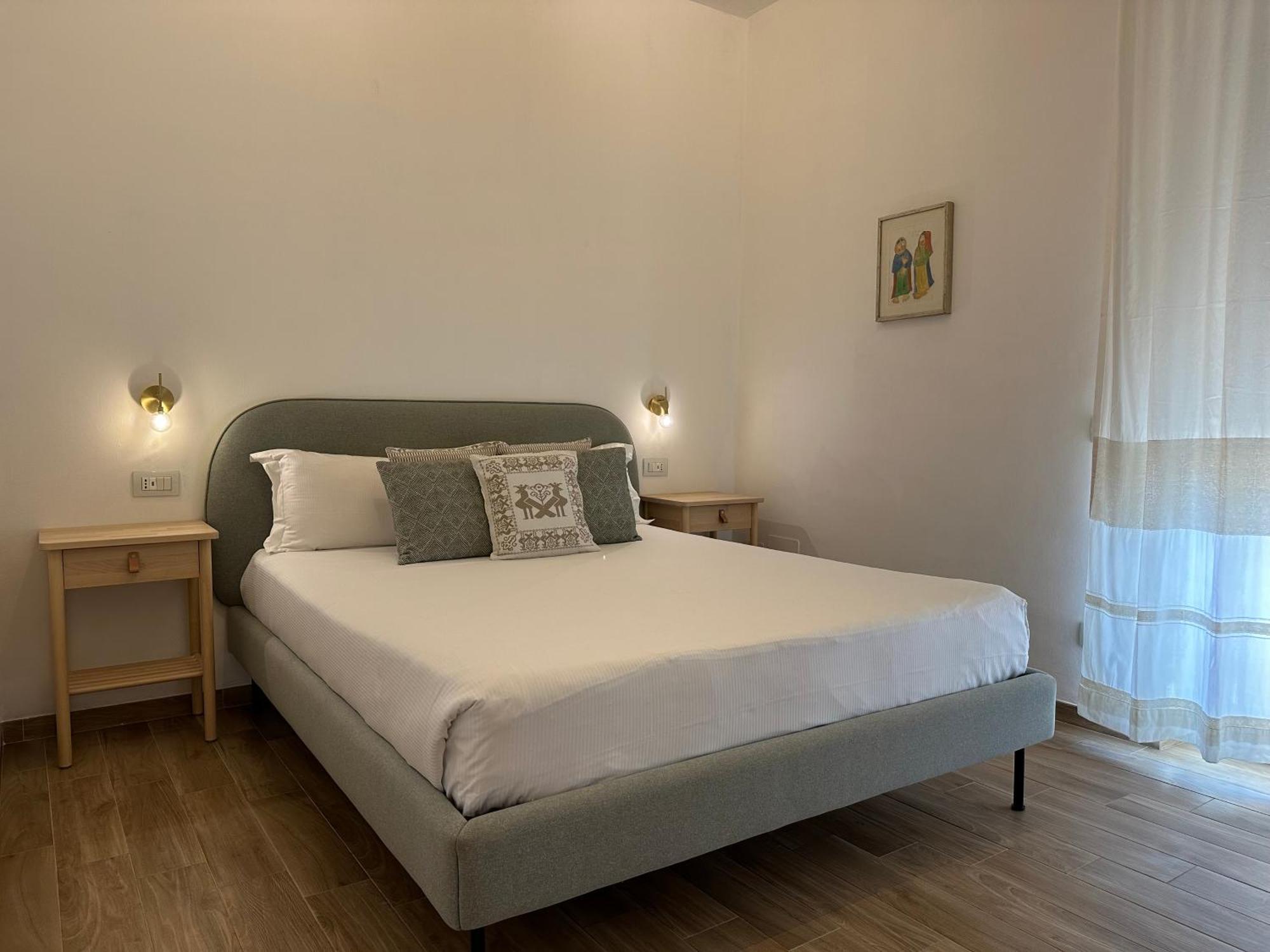 Ng Guest House L'Acquedotto オルビア エクステリア 写真